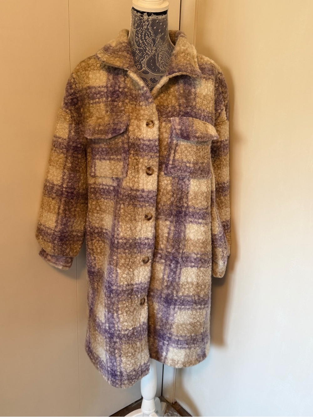 Talulah Cozy Plaid Teddy Shacket Jacket Womens Small Neutral Boucle Coat